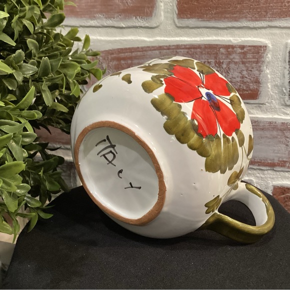 Beautiful ceramic flower painted coffee tea mug from “Italy” - large - nice - Picture 9 of 11